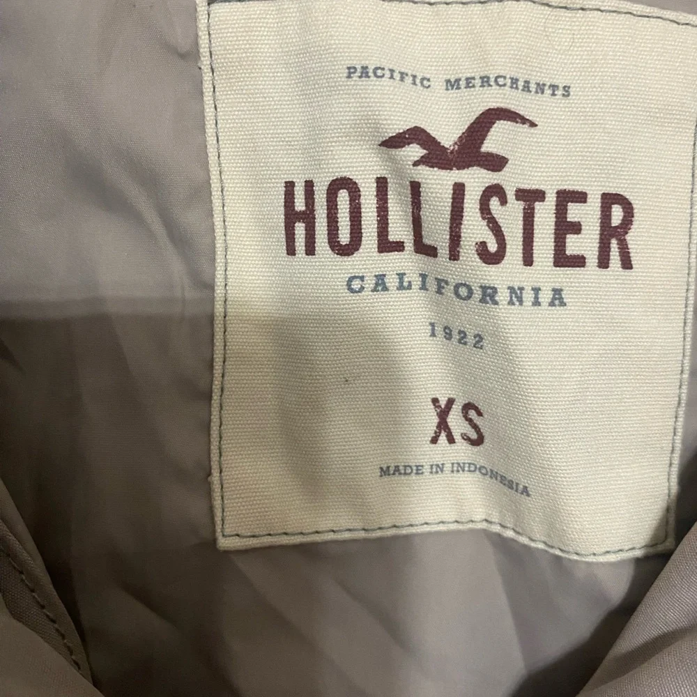 Hollister Women's‎ Tan Jacket size